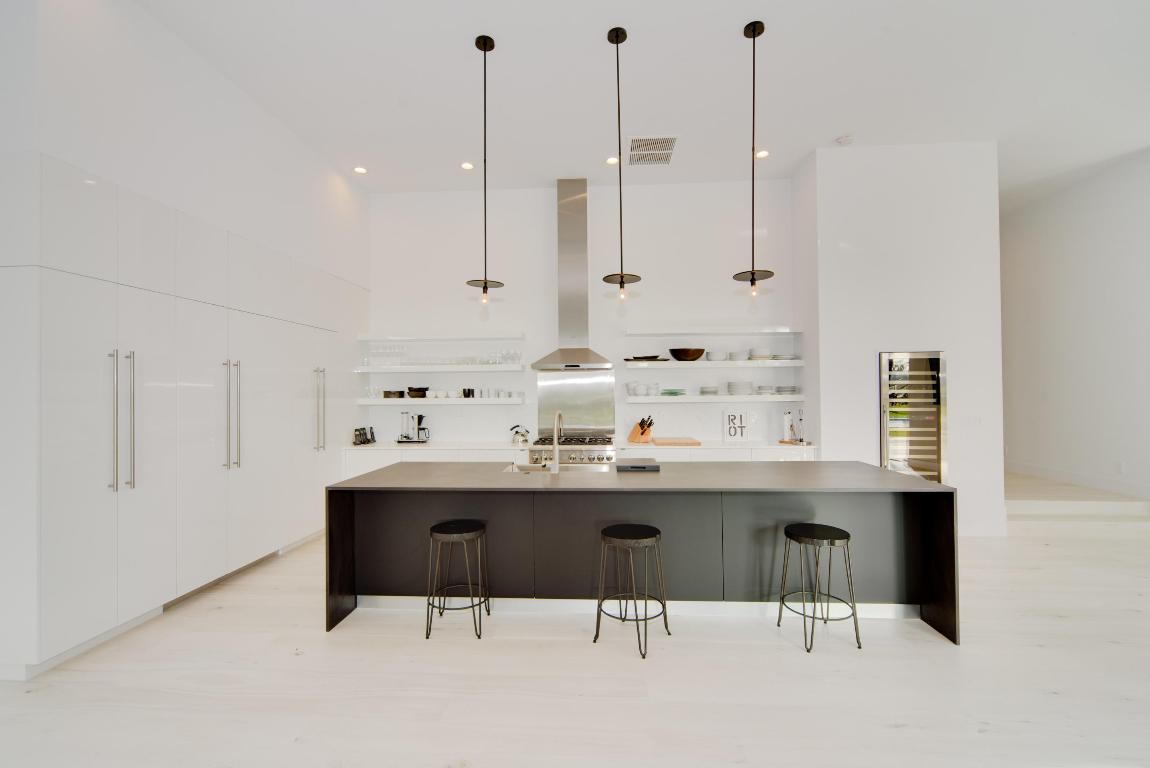 OAK TREE EST - Residential