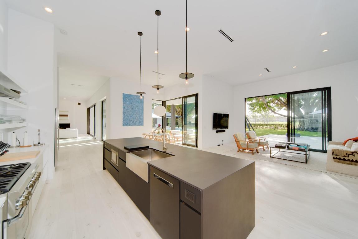 OAK TREE EST - Residential