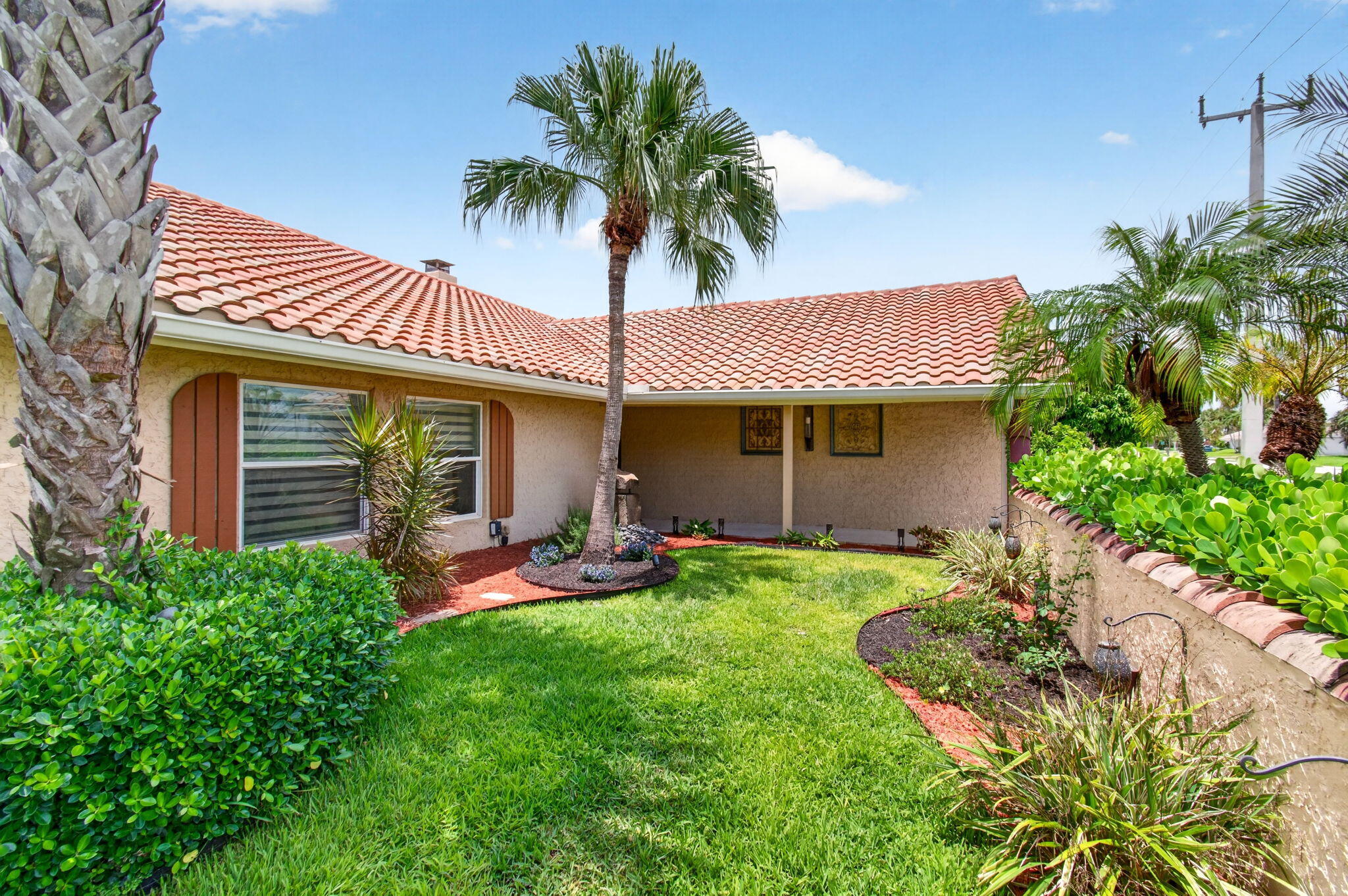 2355 Deer Creek Country Club Boulevard