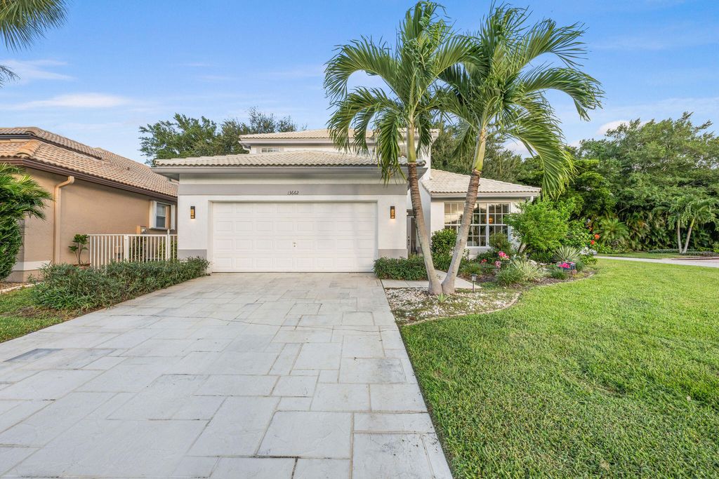 Photo of 13662 Weyburne Drive, Delray Beach, FL 33446 (MLS # R10997807)
