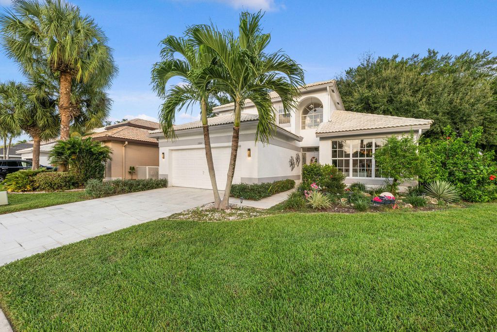 Photo of 13662 Weyburne Drive, Delray Beach, FL 33446 (MLS # R10997807)