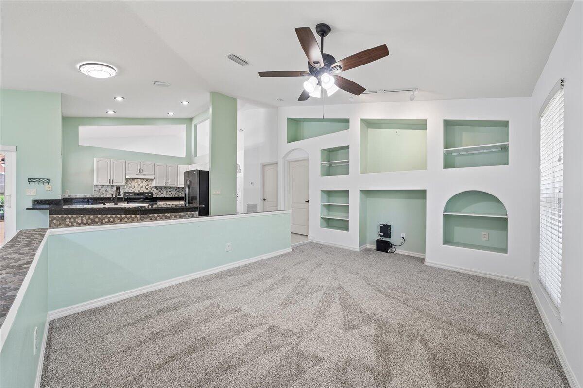 SAWGRASS LAKES CRANE POINTE - Residential