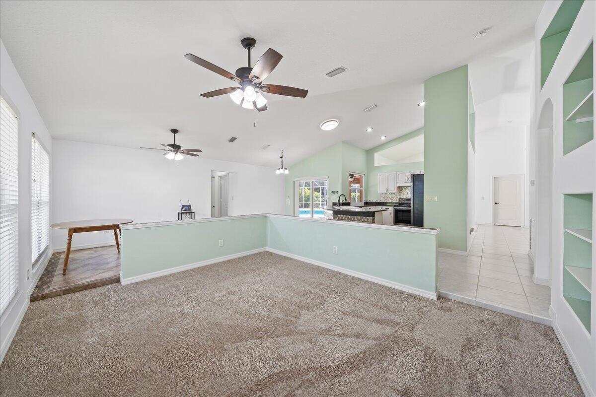 SAWGRASS LAKES CRANE POINTE - Residential