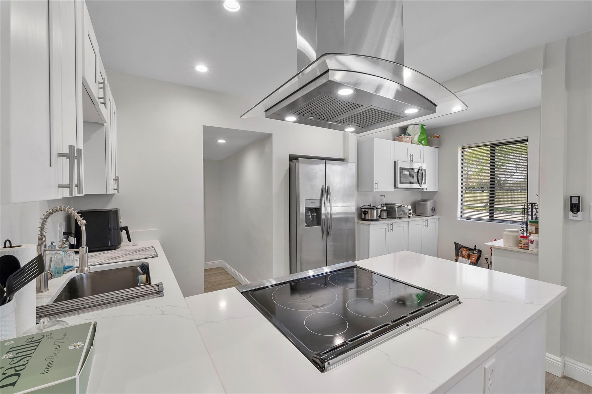 342 SW 22nd St
