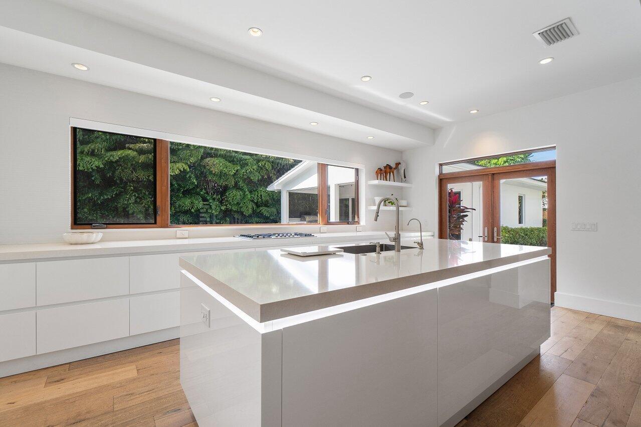 IDA LAKE TERRACE - Residential