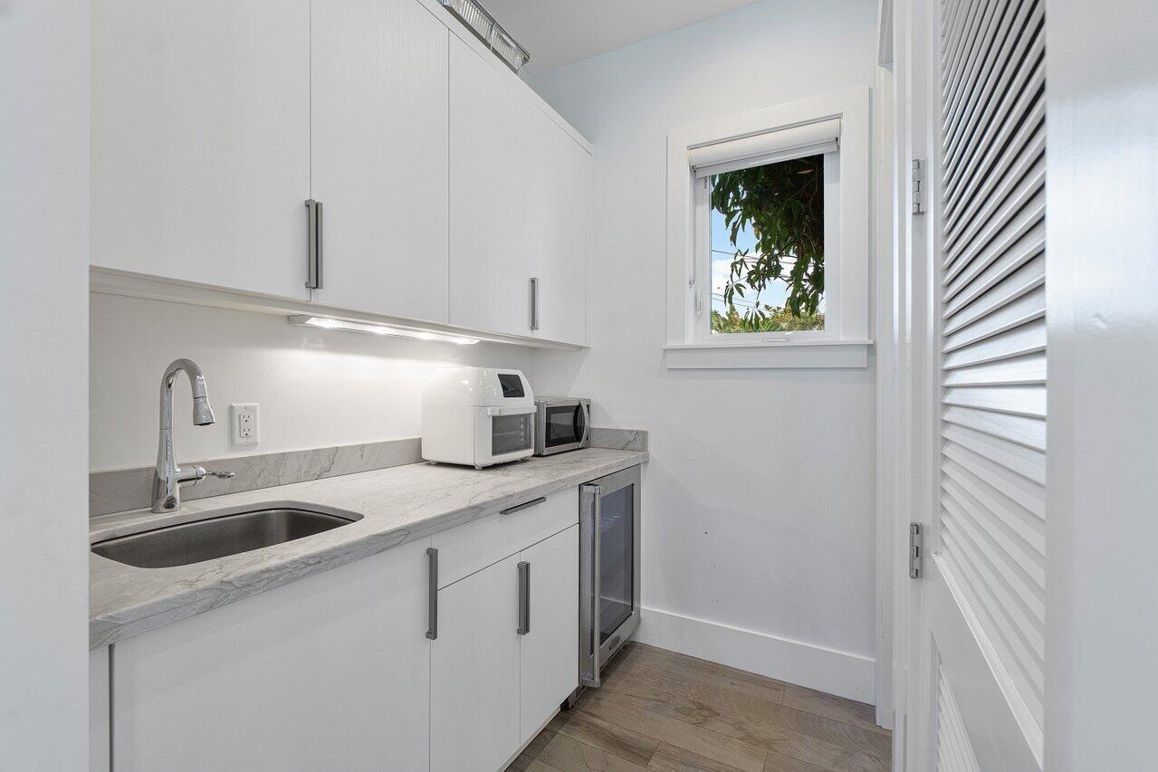 IDA LAKE TERRACE - Residential