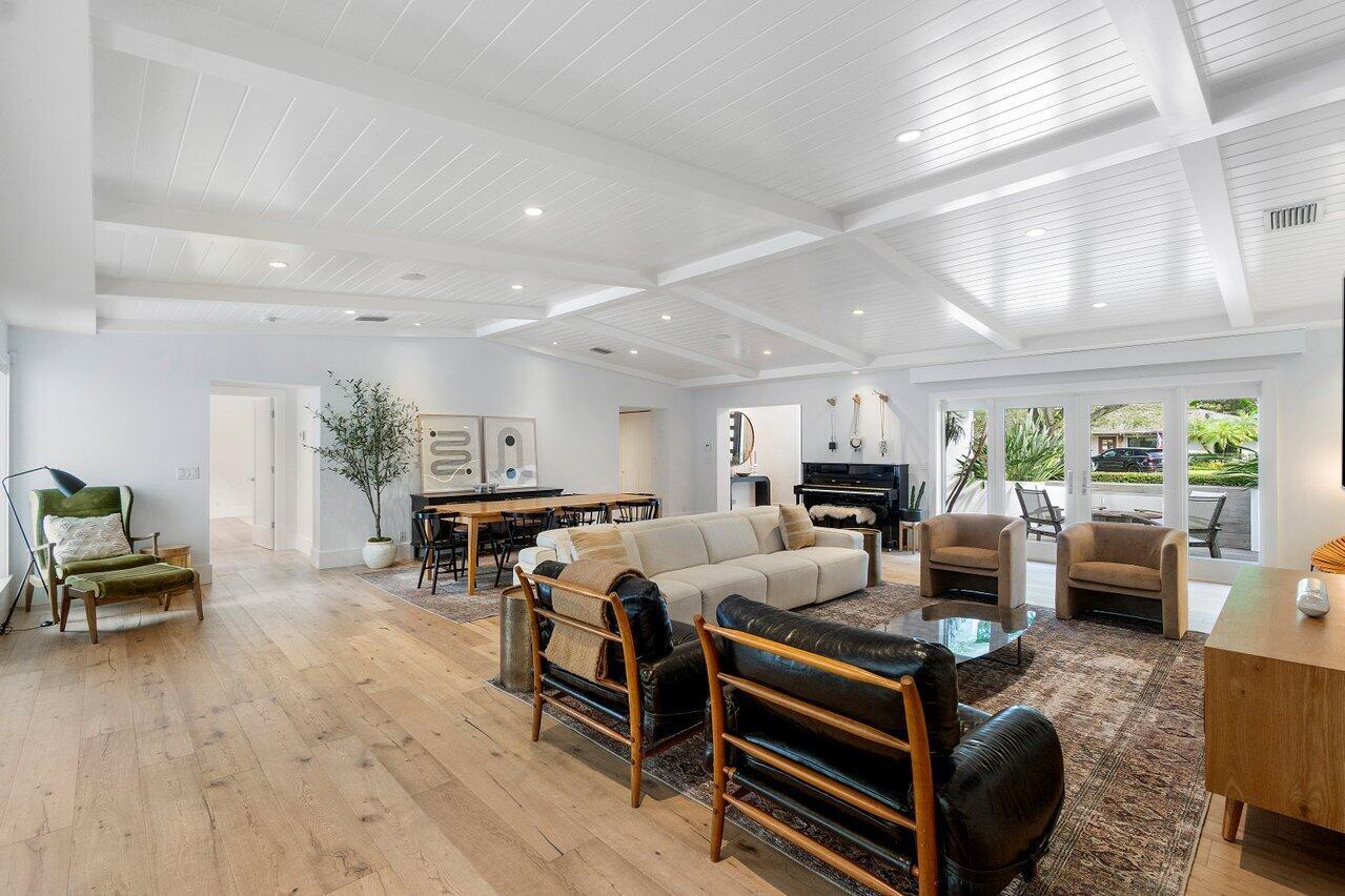 IDA LAKE TERRACE - Residential