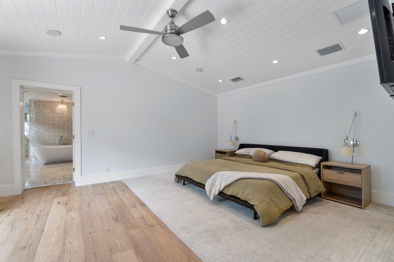 IDA LAKE TERRACE - Residential