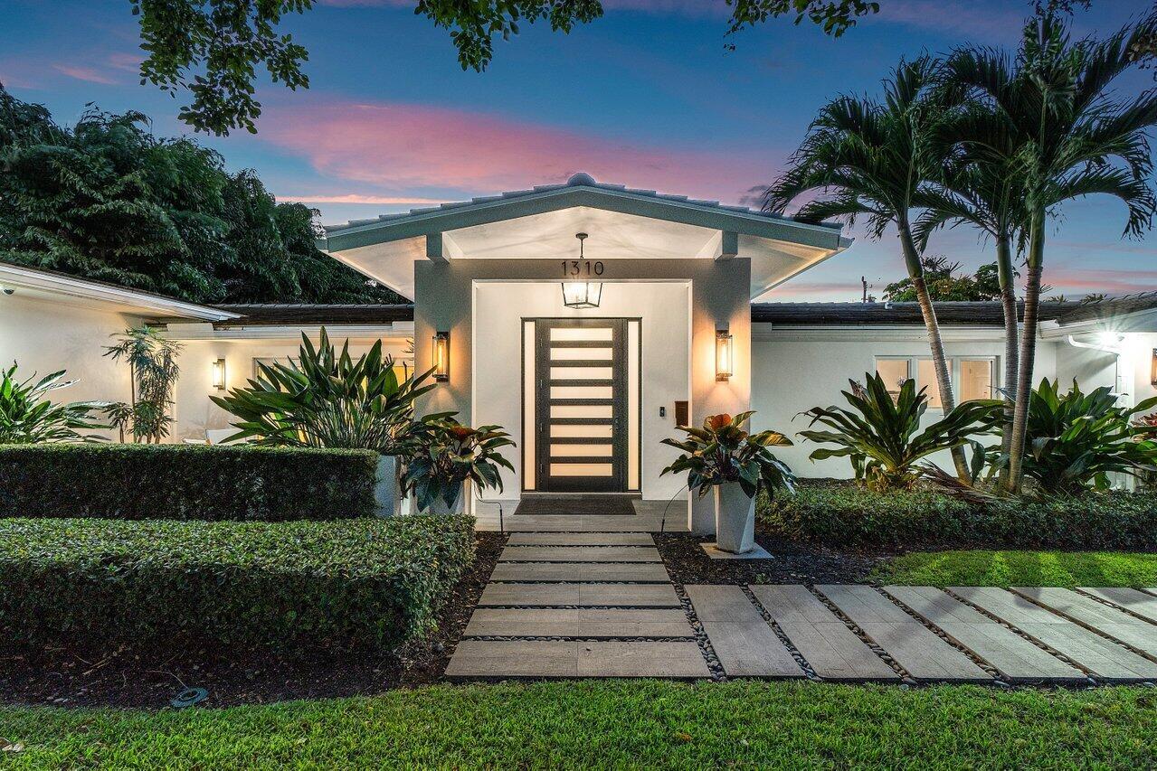 IDA LAKE TERRACE - Residential