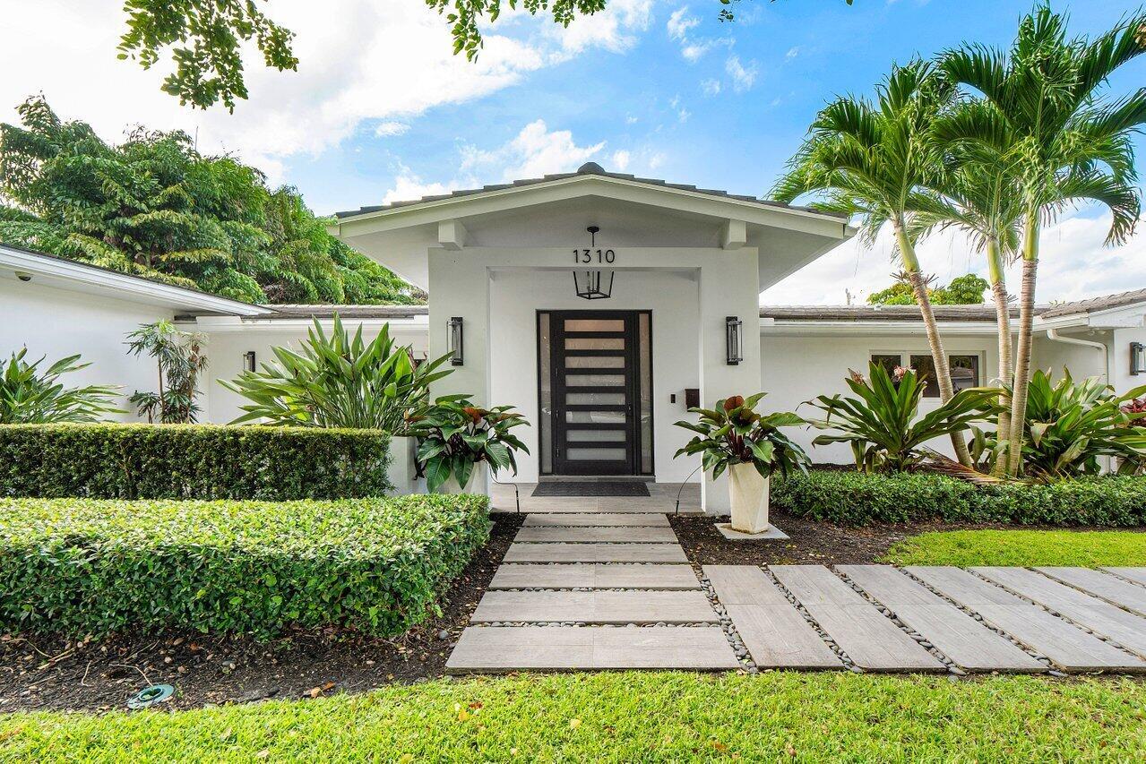 IDA LAKE TERRACE - Residential