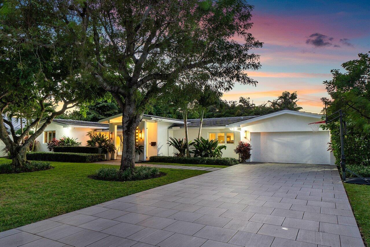 IDA LAKE TERRACE - Residential