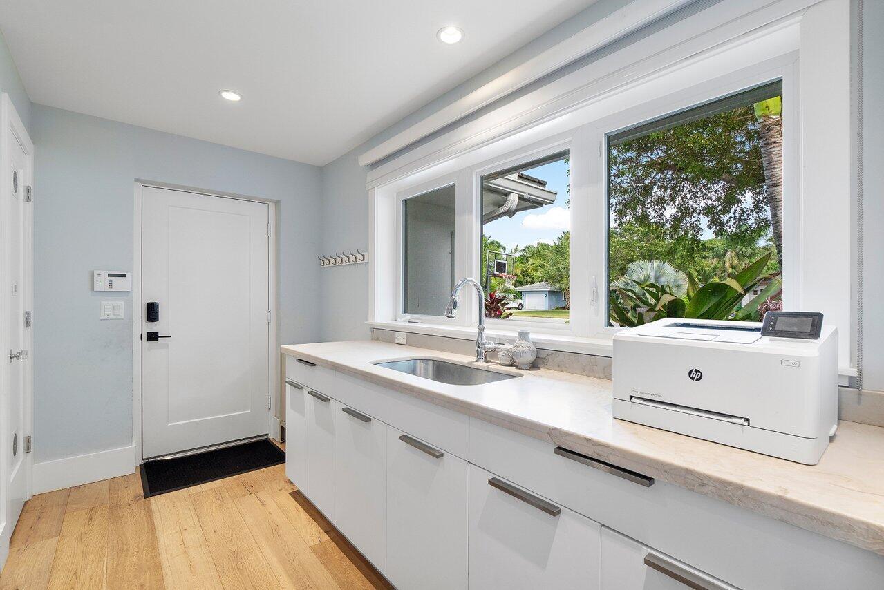 IDA LAKE TERRACE - Residential