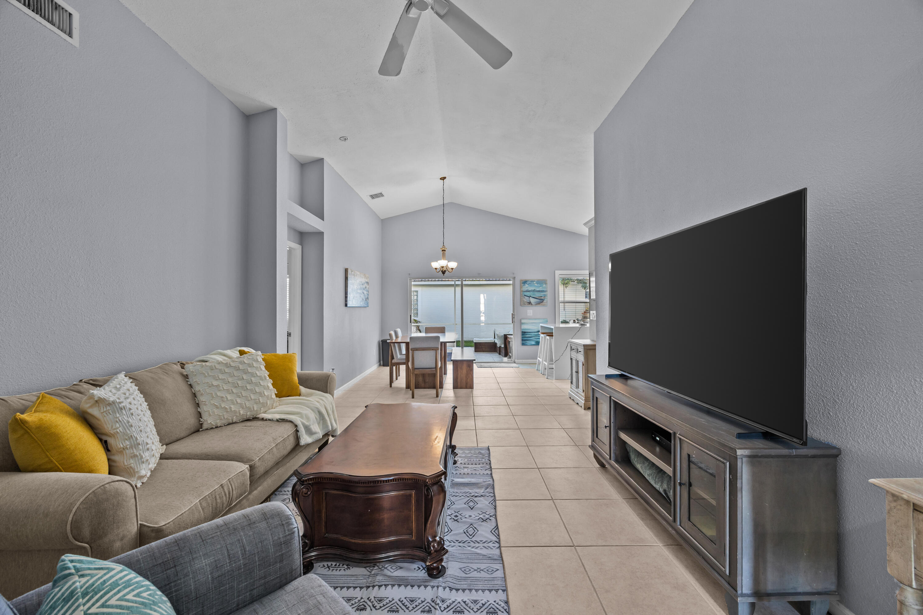 WELLINGTONS EDGE PAR 77 PH 1 - Residential