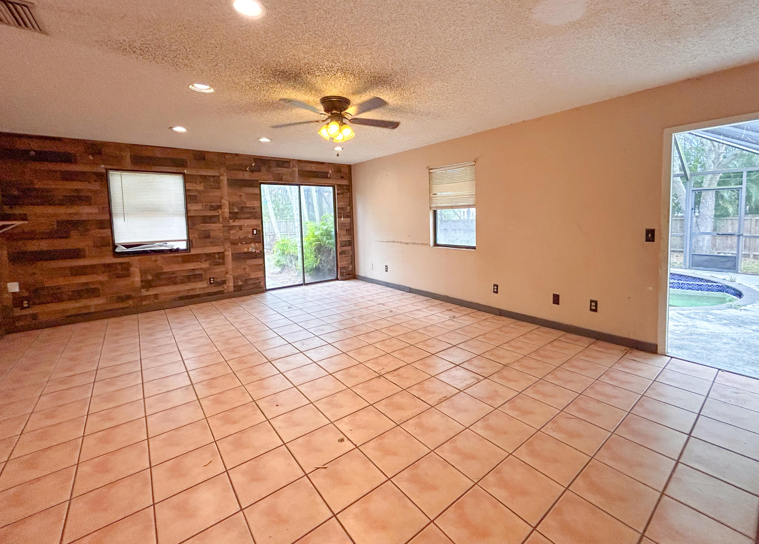 PORT ST LUCIE SECTION 19 - Residential