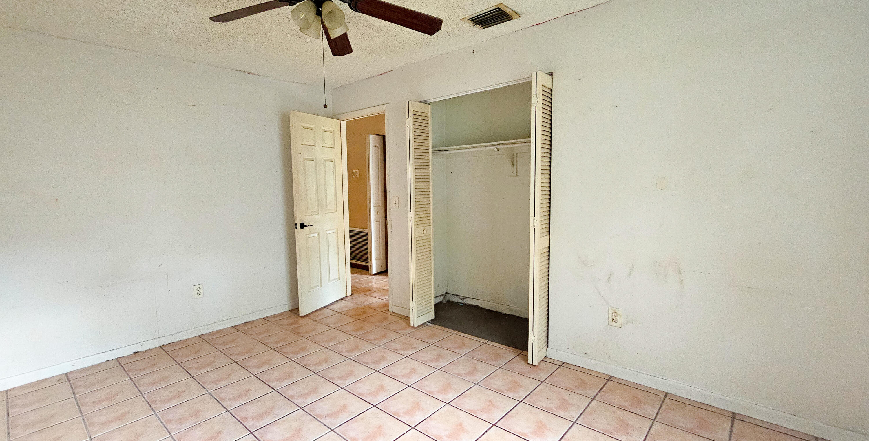 PORT ST LUCIE SECTION 19 - Residential