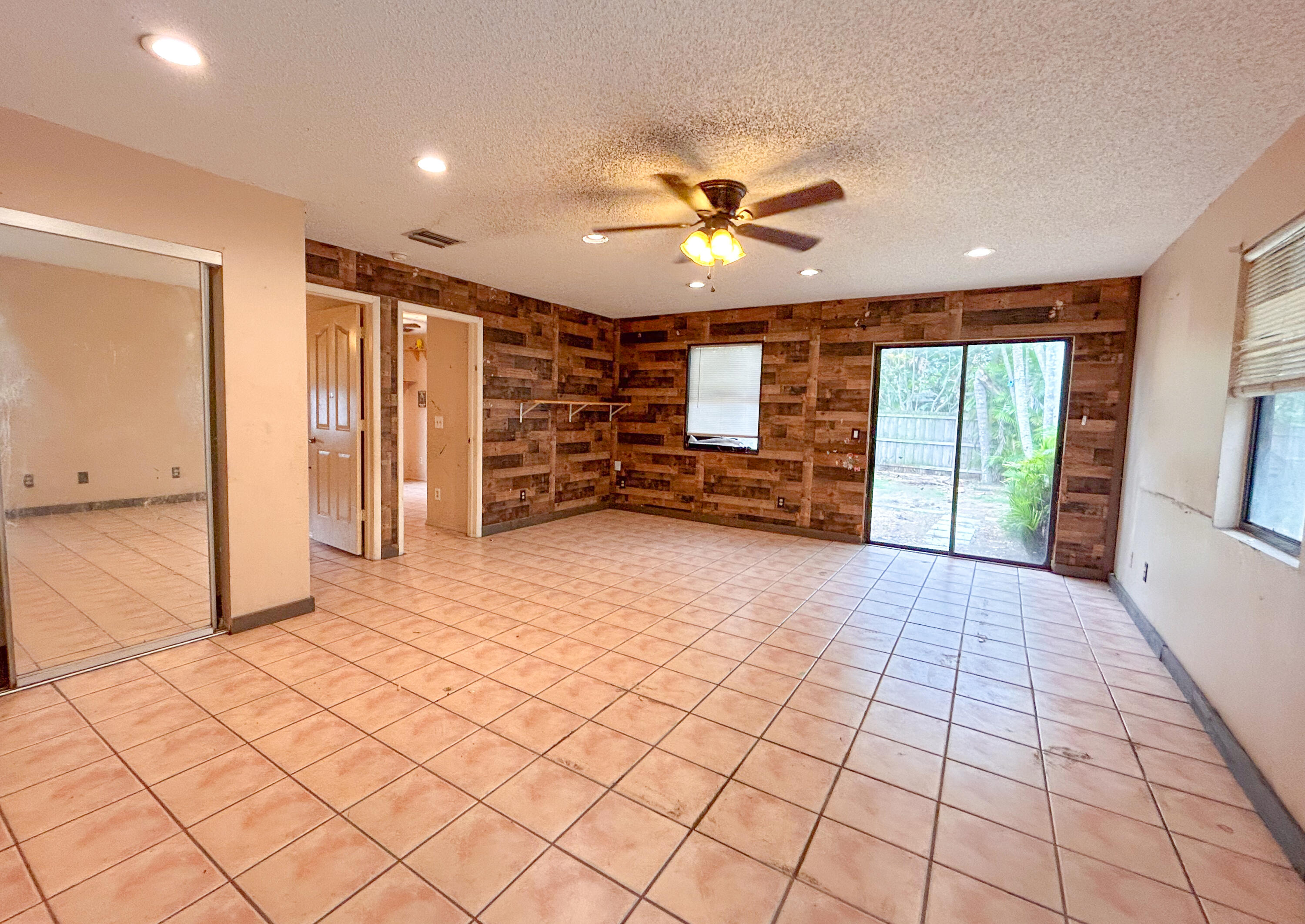 PORT ST LUCIE SECTION 19 - Residential