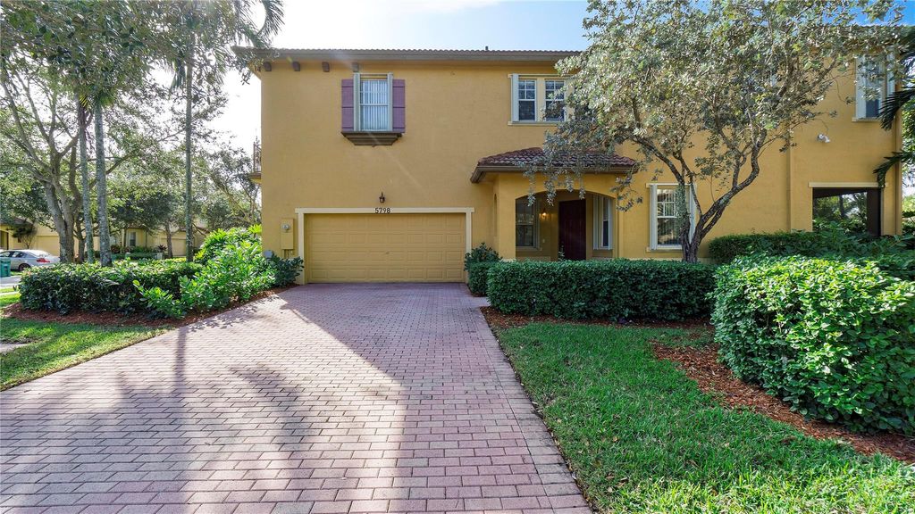 Photo of 5798 NW 119th Terrace, Coral Springs, FL 33076 (MLS # F10504908)