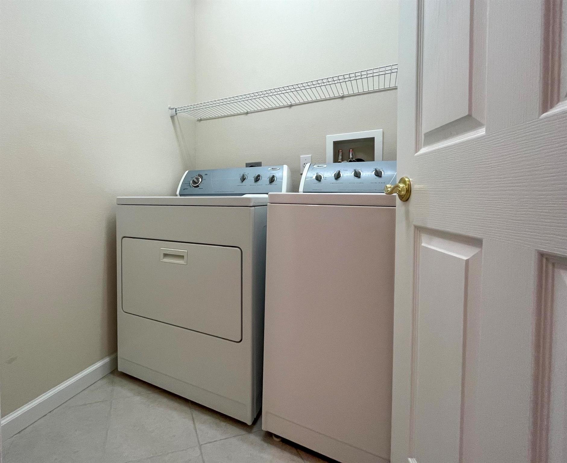 JENSEN BEACH COUNTRY CLUB - Residential Lease