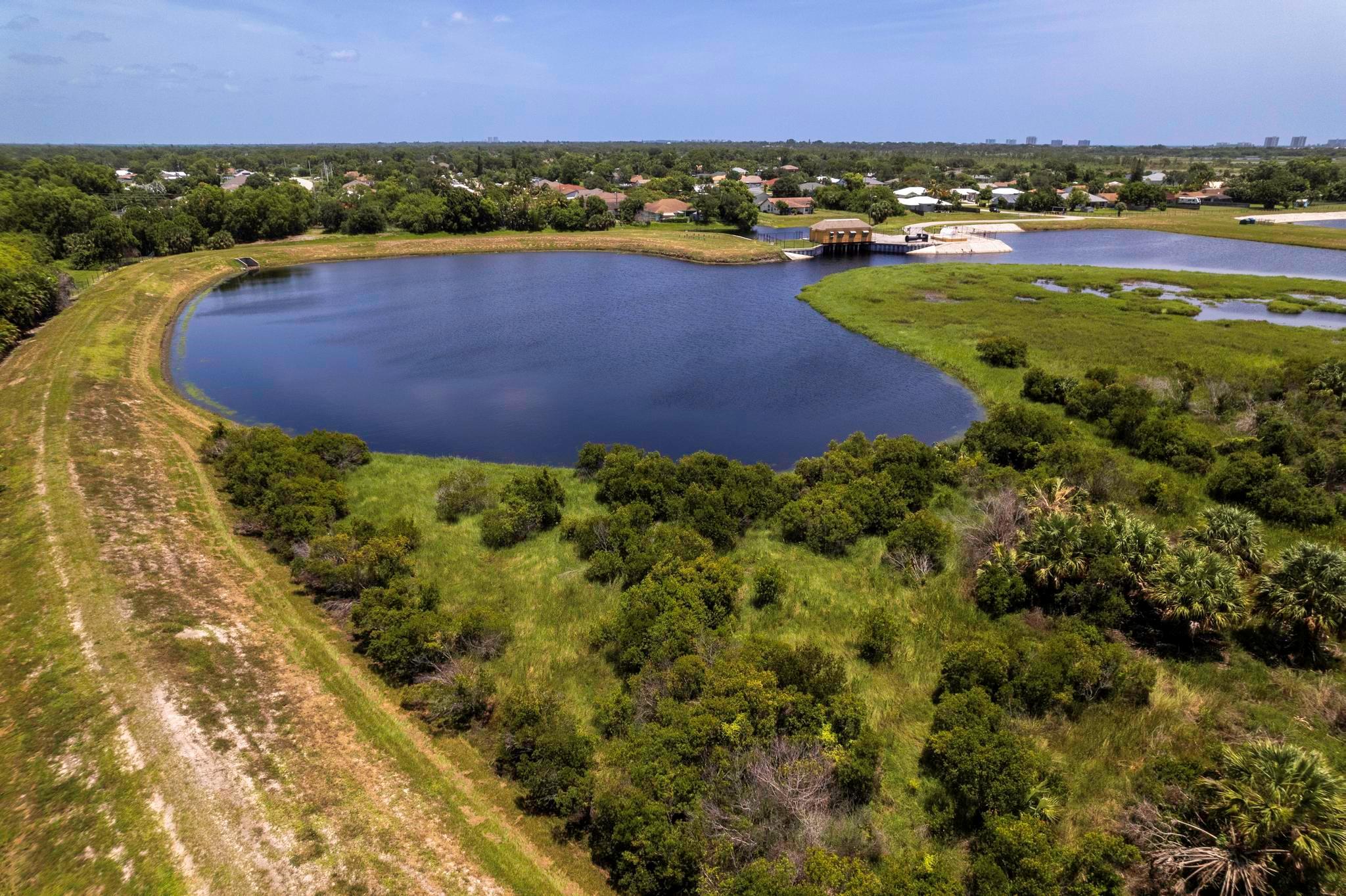 JENSEN BEACH COUNTRY CLUB - Residential Lease