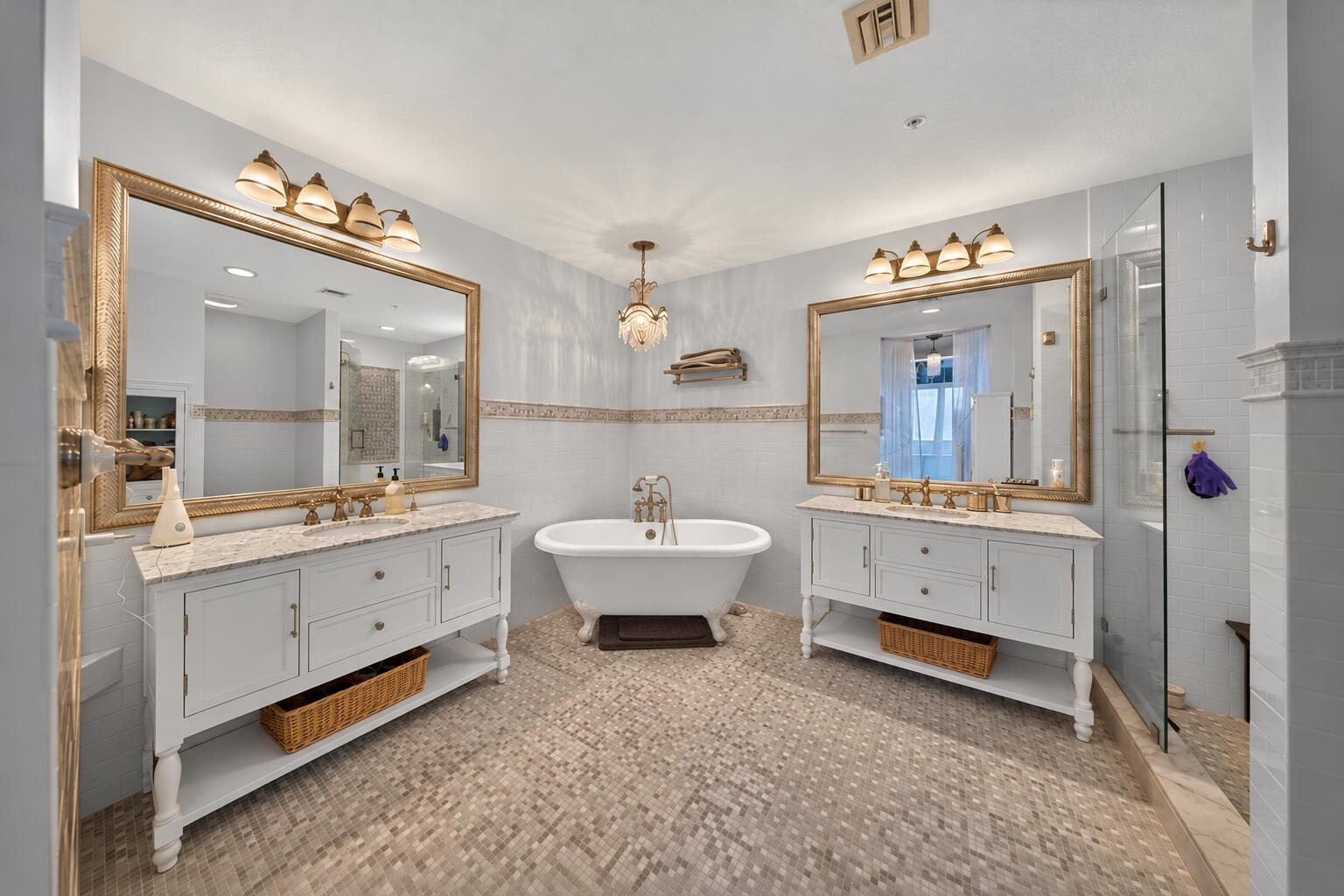 30 Harbour Isle Drive W PH02