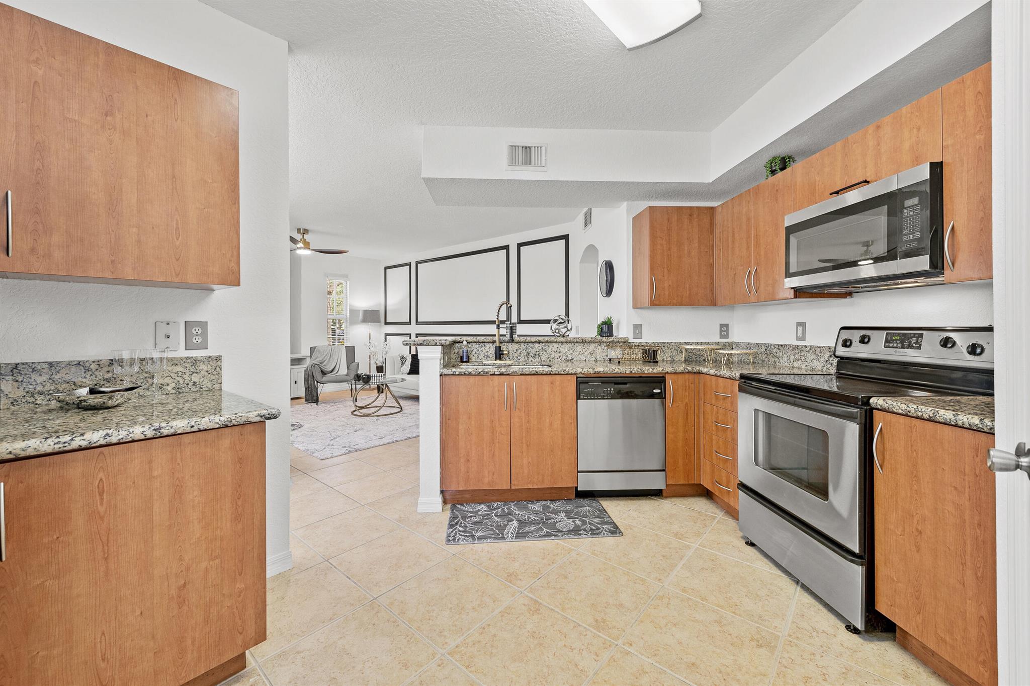 THE BELMONT AT ST LUCIE W - Residential Lease