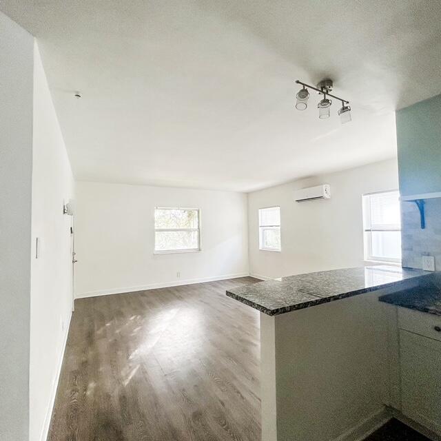 LAKE WORTH TOWN OF - Residential Lease