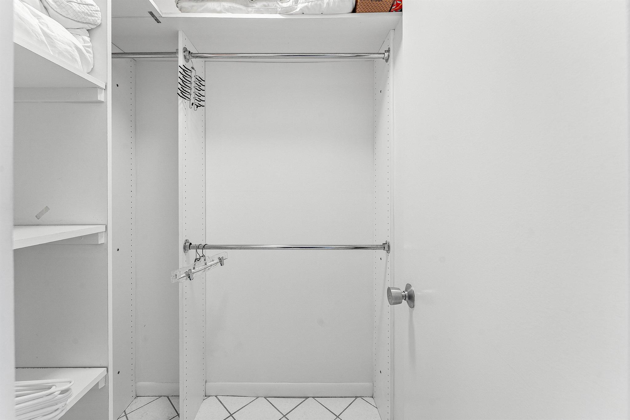 LE CHATEAU ROYAL CONDO - Residential Lease