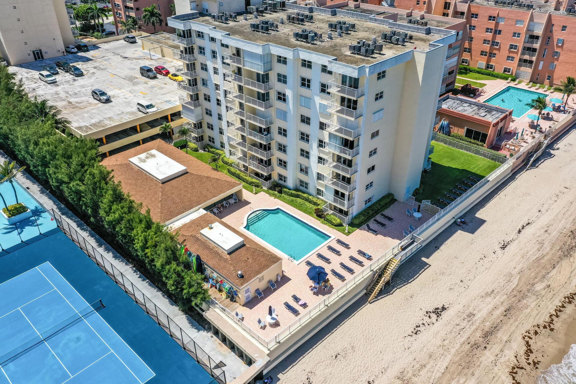 LE CHATEAU ROYAL CONDO - Residential Lease