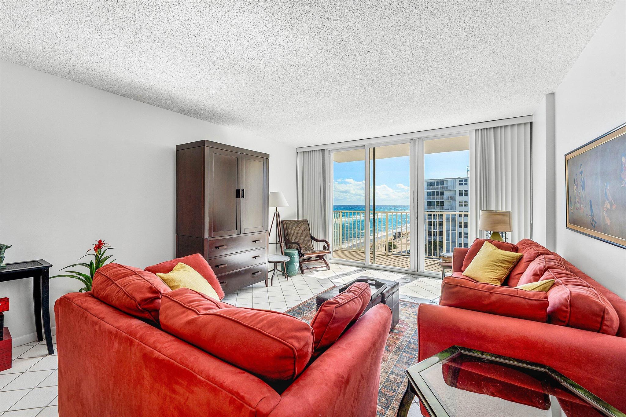 LE CHATEAU ROYAL CONDO - Residential Lease