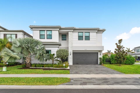 Photo of 8227 OCEANUS Drive, Boca Raton, FL 33496 (MLS # B26088972)