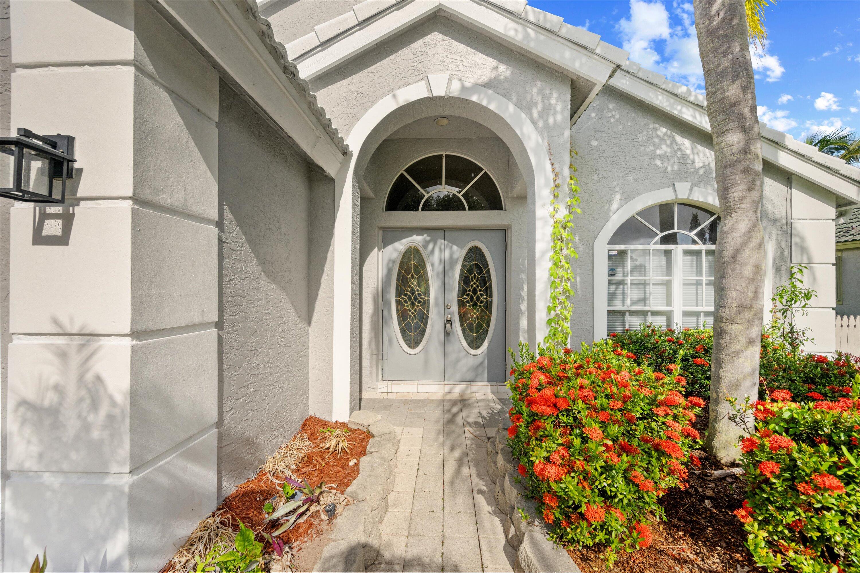 1851 Oak Berry Circle