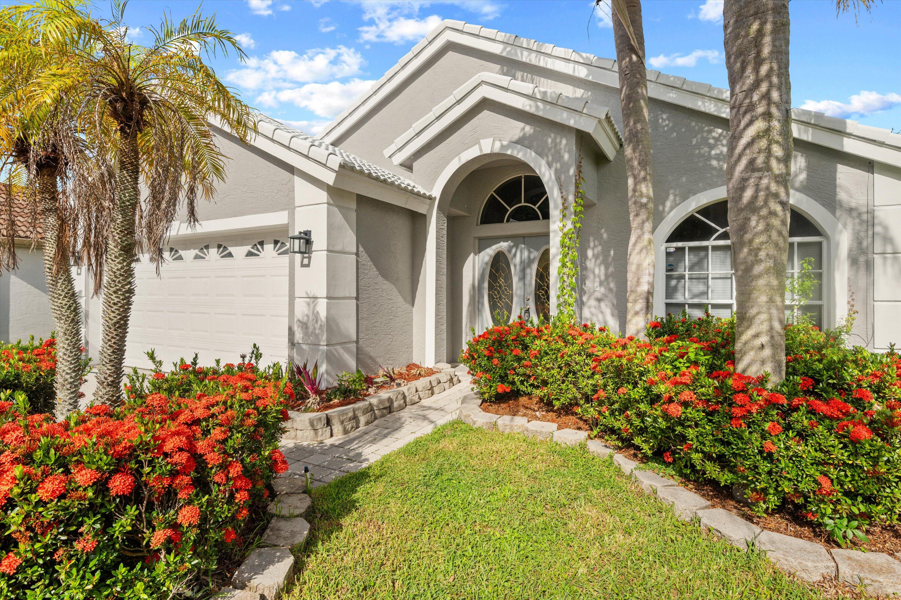1851 Oak Berry Circle