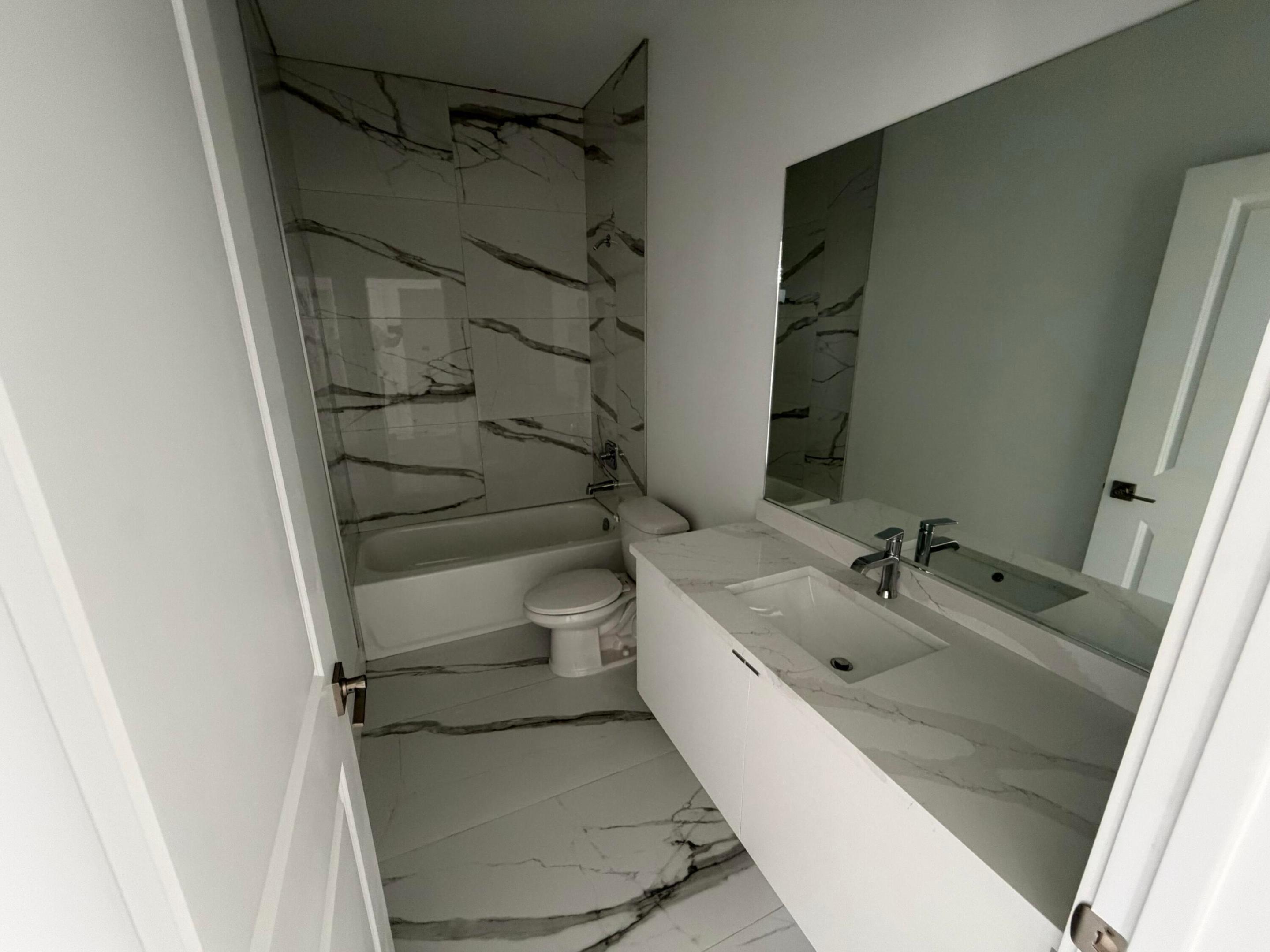 POMPANO TERRACE - Residential