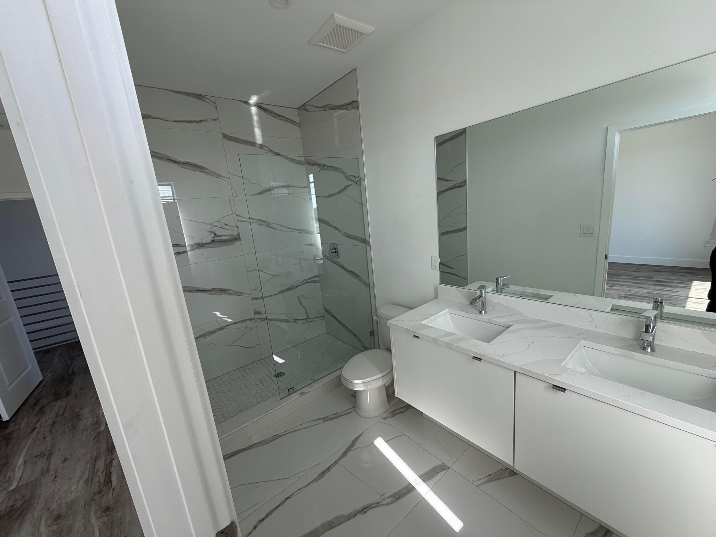 POMPANO TERRACE - Residential