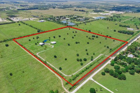 1545 Pulitzer Road Fort Pierce FL 34945