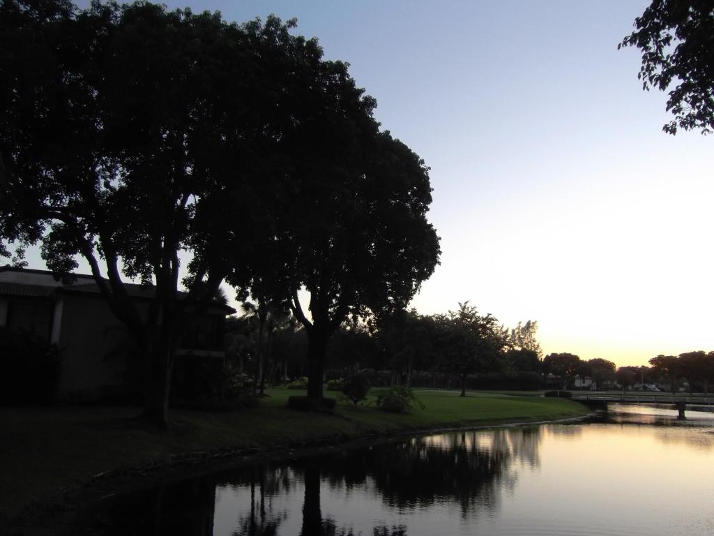 FAIRWAYS OF BOCA LAGO CON - Residential Lease