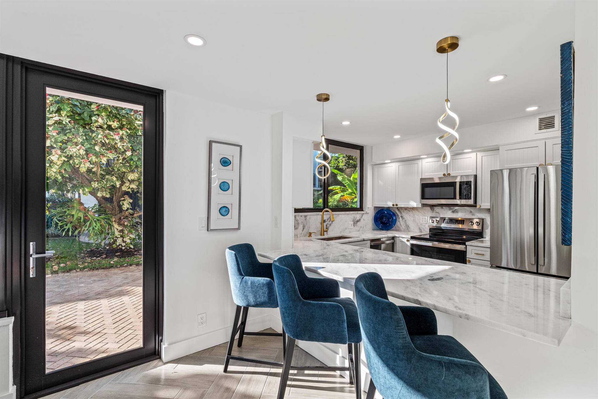 OCEANAGE CONDO - Residential