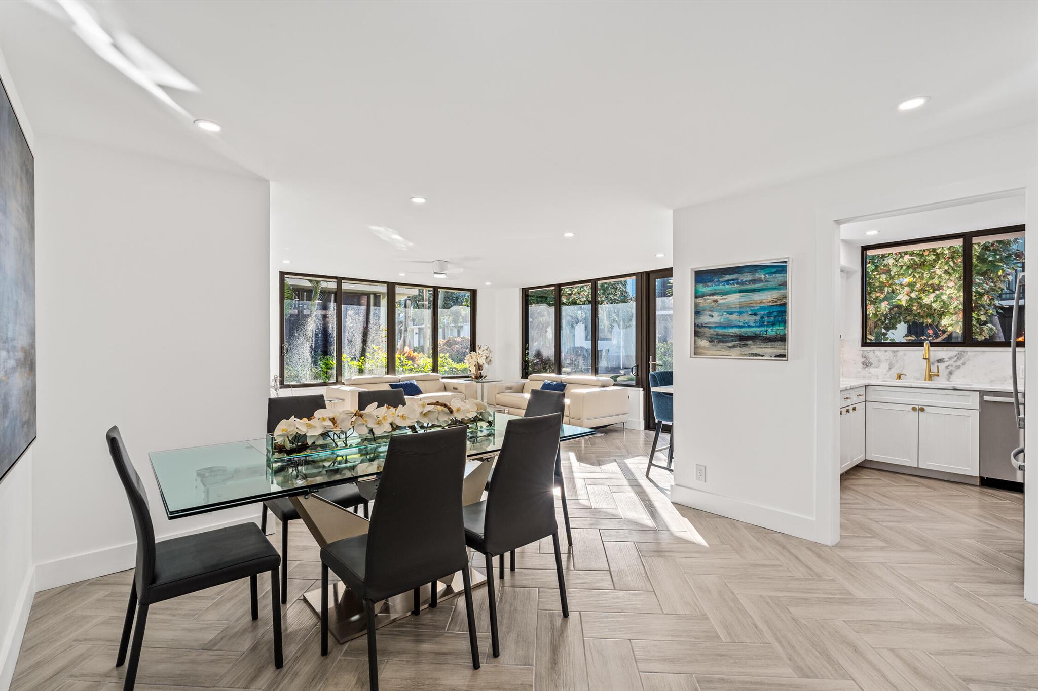 OCEANAGE CONDO - Residential