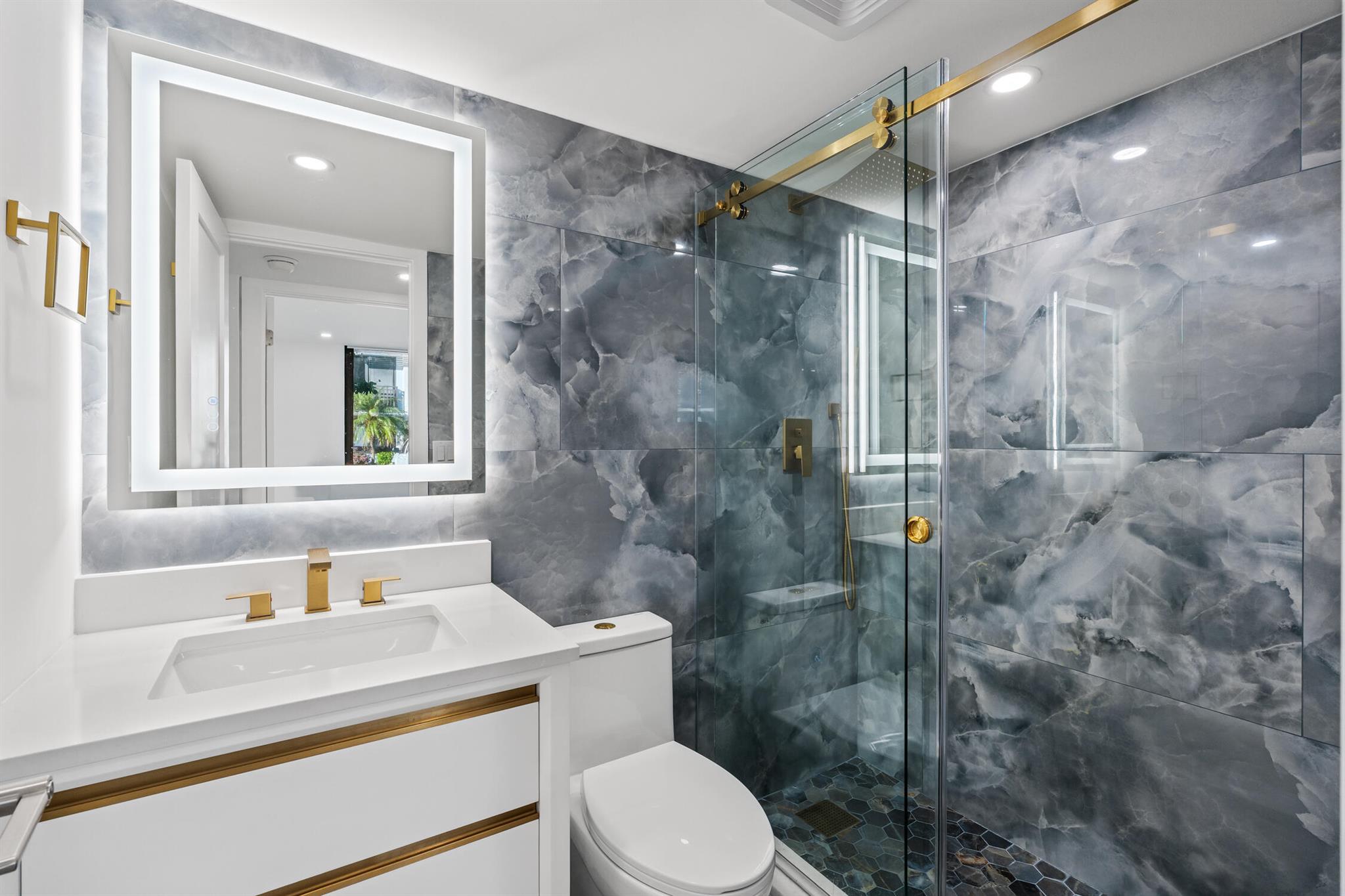 OCEANAGE CONDO - Residential