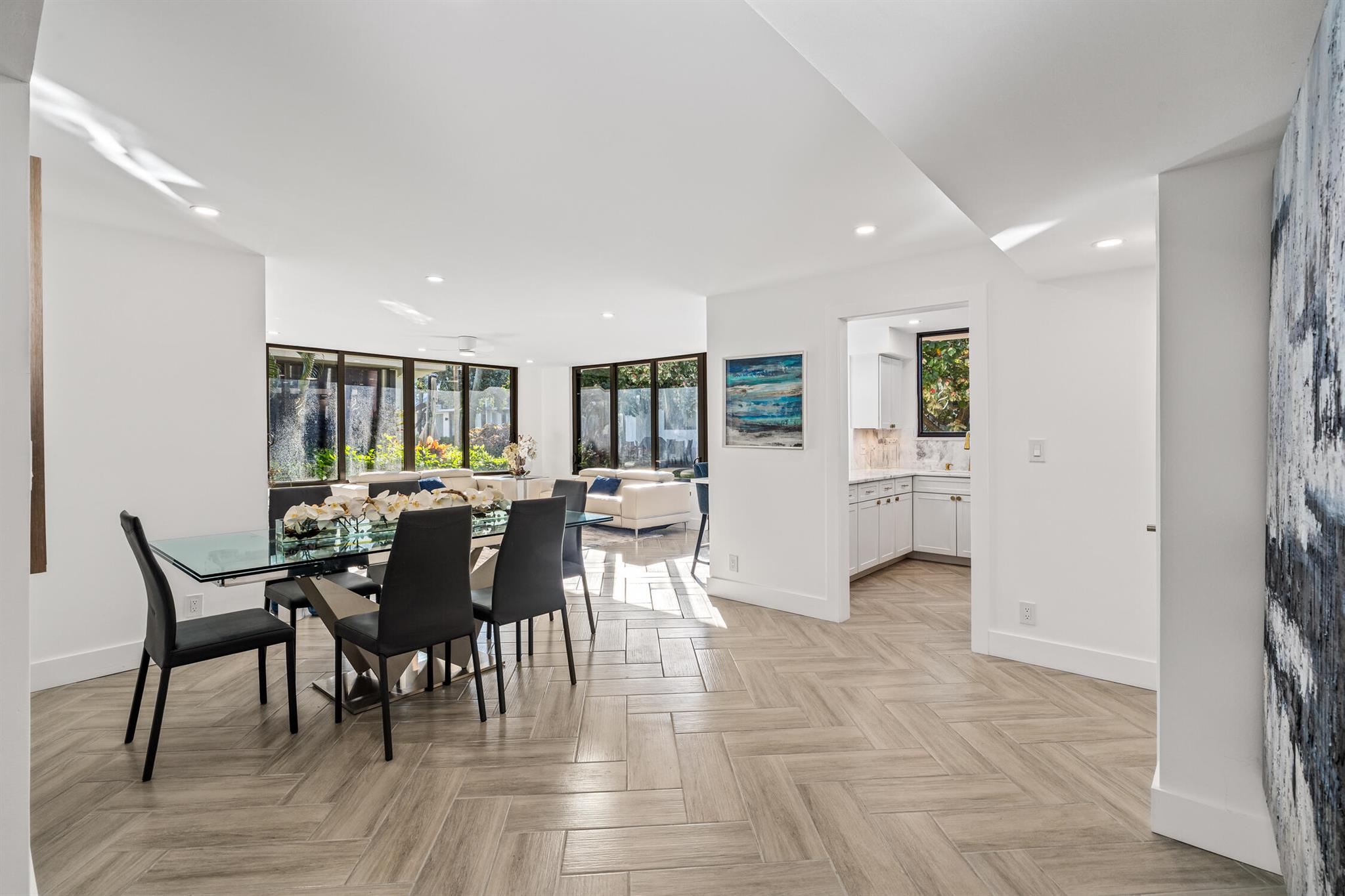 OCEANAGE CONDO - Residential