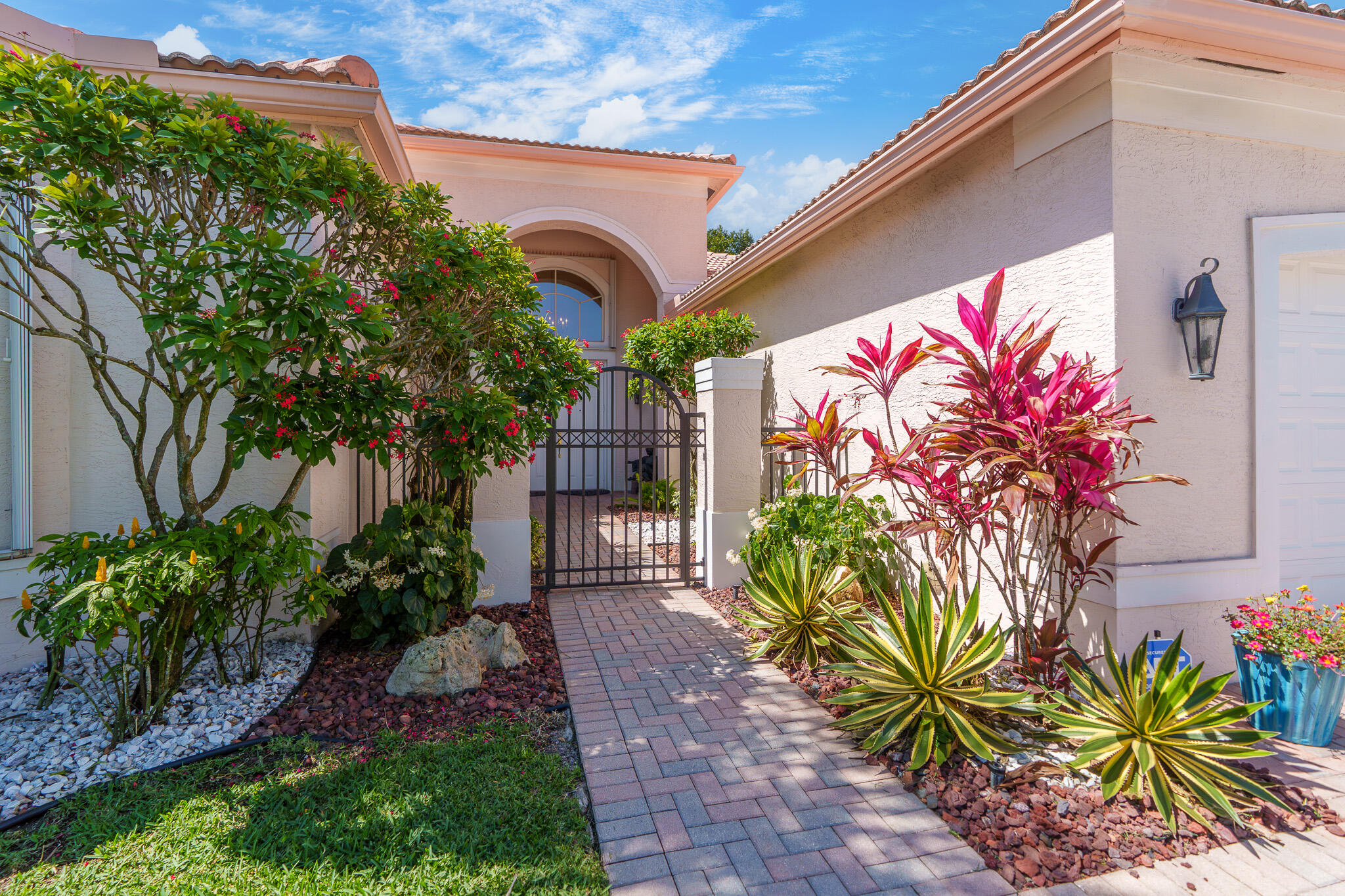 7406 Carmela Way