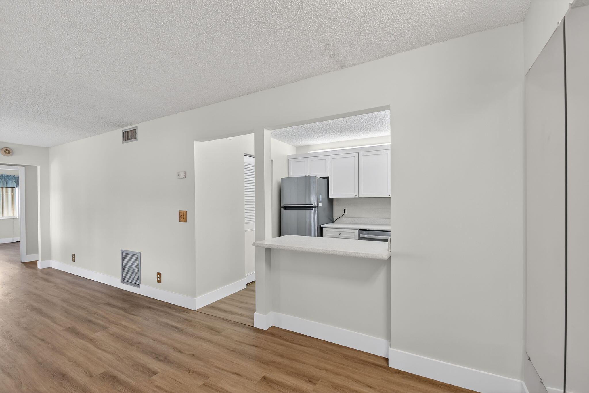 PINE RIDGE AT HAVERHILL CONDO - Residential Lease