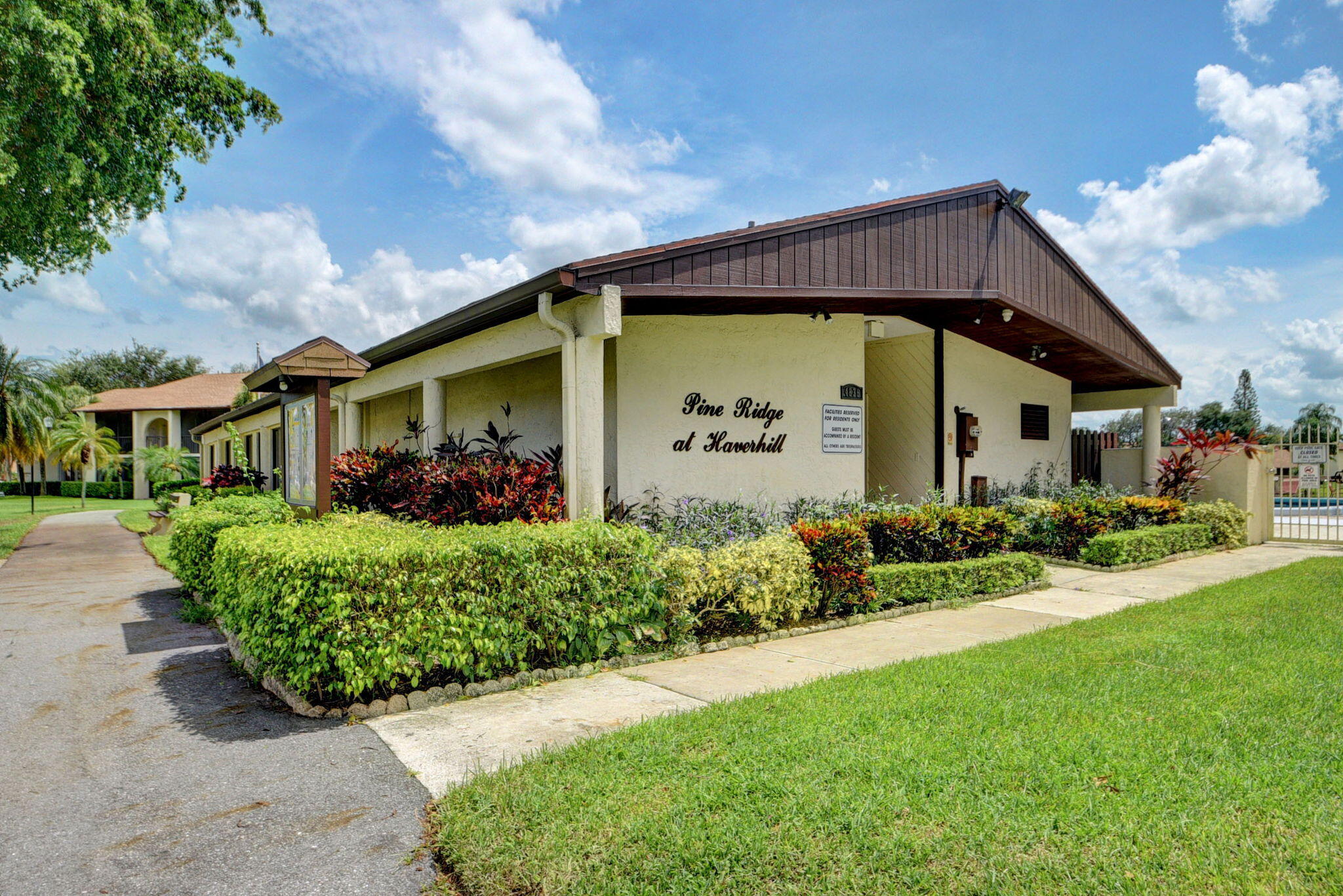 PINE RIDGE AT HAVERHILL CONDO - Residential Lease