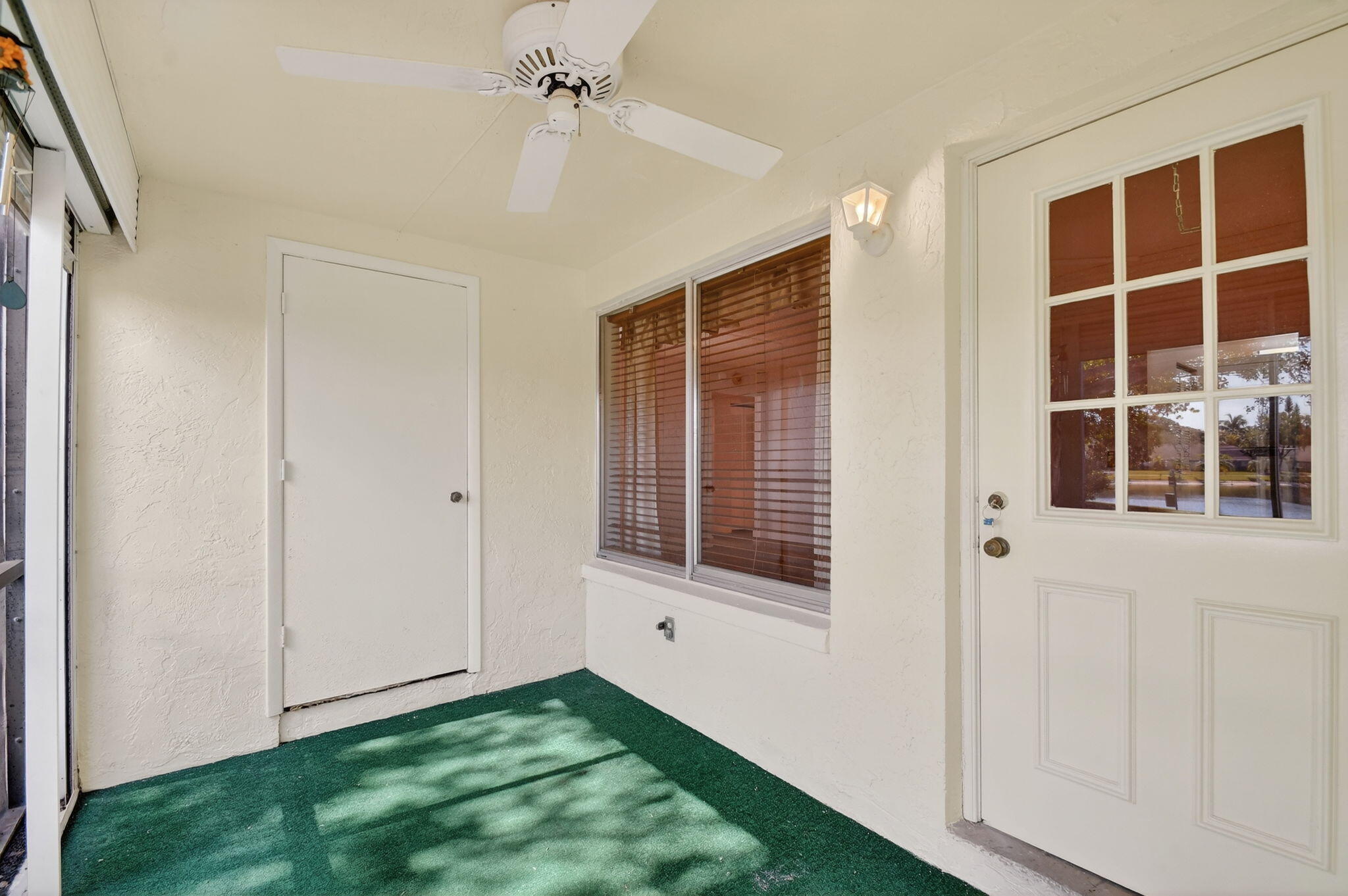 PINE RIDGE AT HAVERHILL CONDO - Residential Lease