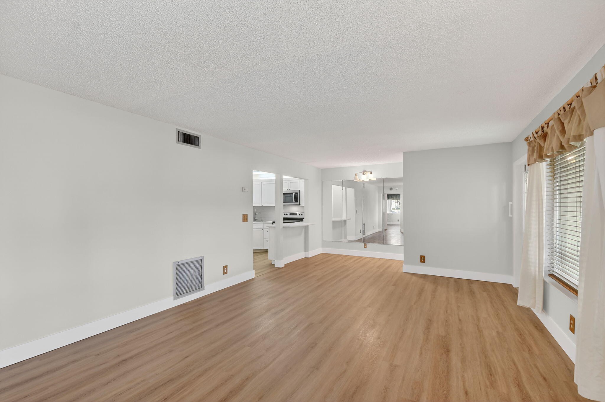 PINE RIDGE AT HAVERHILL CONDO - Residential Lease