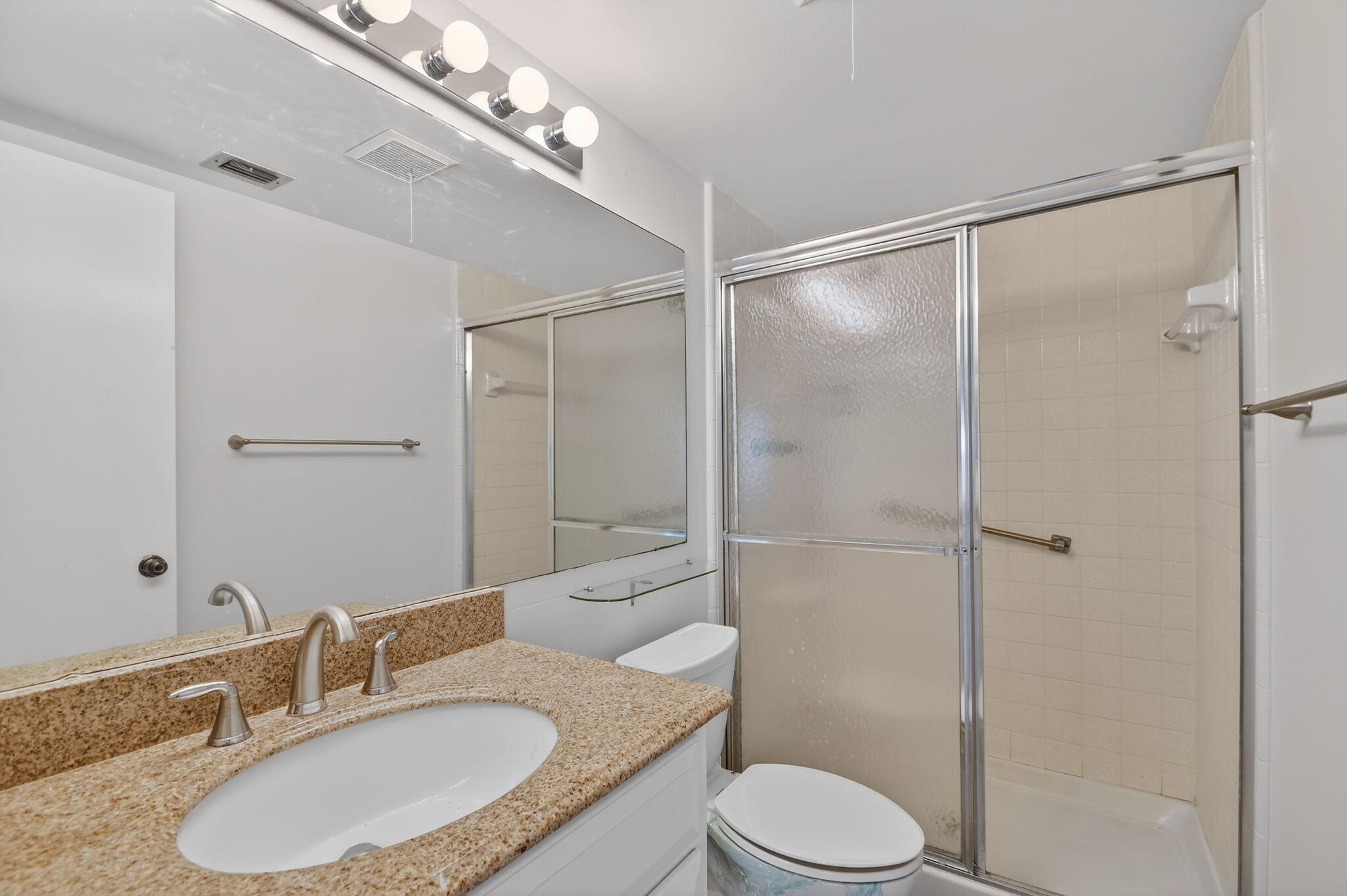 PINE RIDGE AT HAVERHILL CONDO - Residential Lease