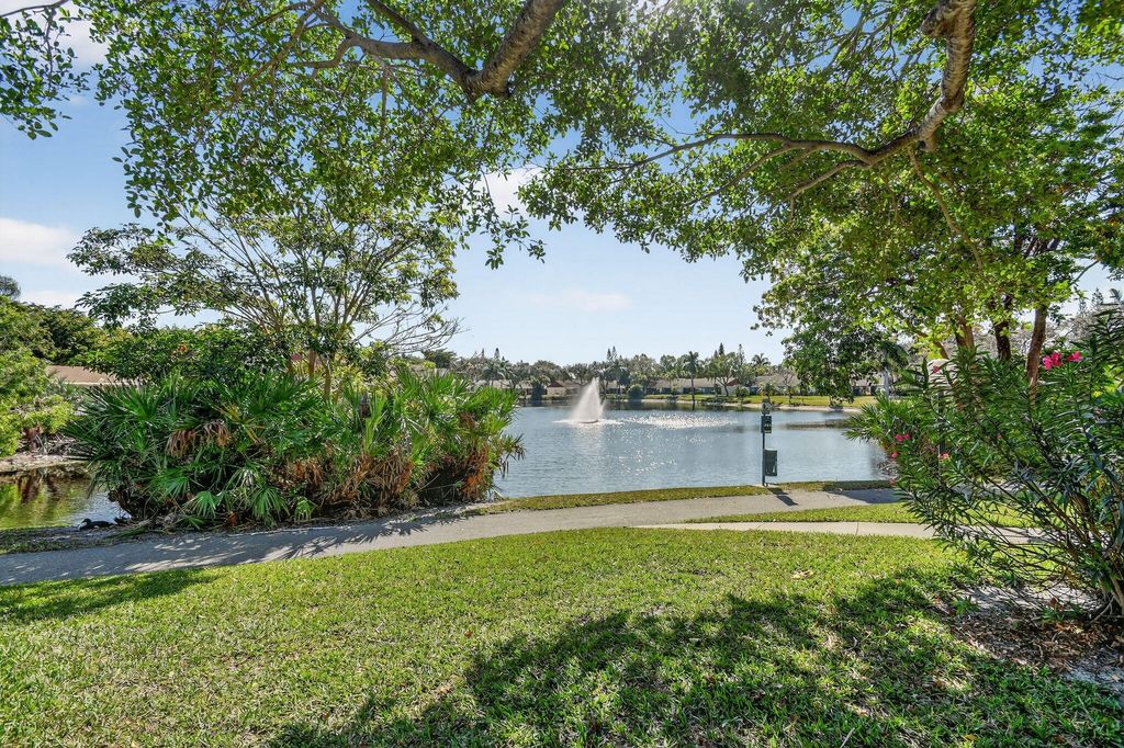 Photo of 4996 Sable Pine Circle #C1, West Palm Beach, FL 33417 (MLS # R11165742)