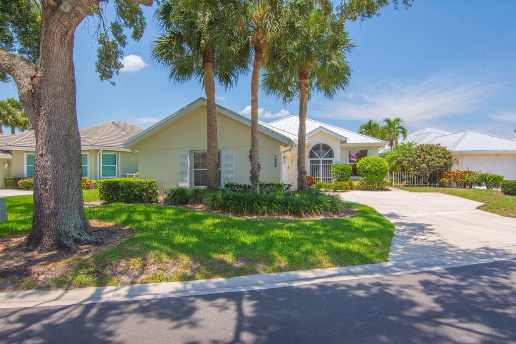 Photo of 2608 SW Greenwich Way, Palm City, FL 34990 (MLS # R10991709)