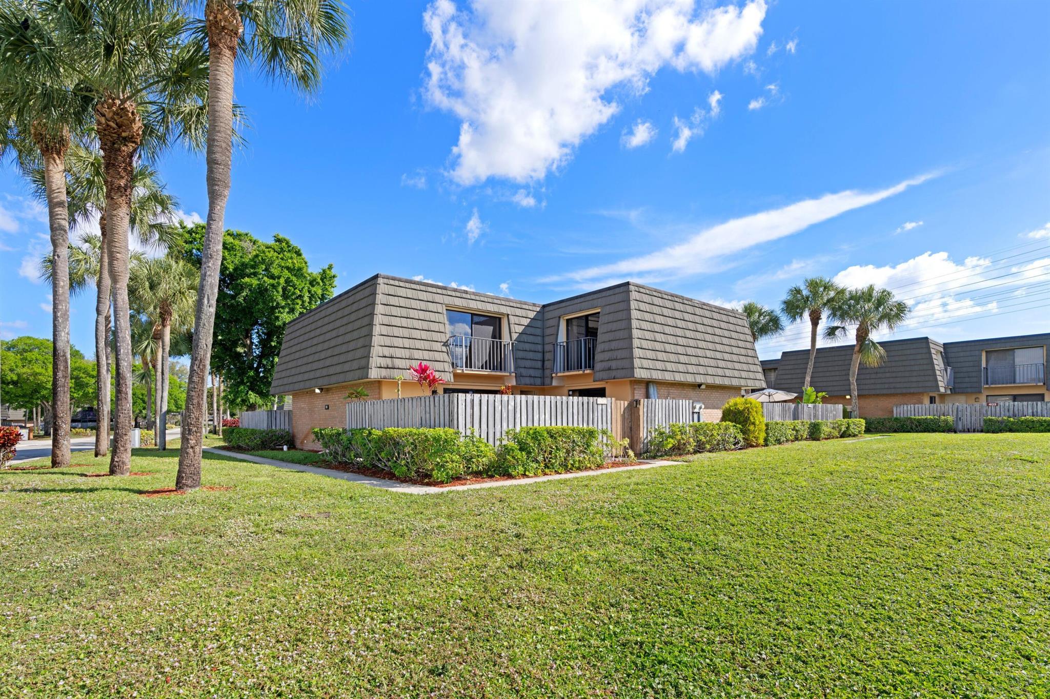 VILLAGE OF SANDALWOOD LAK - Residential Lease