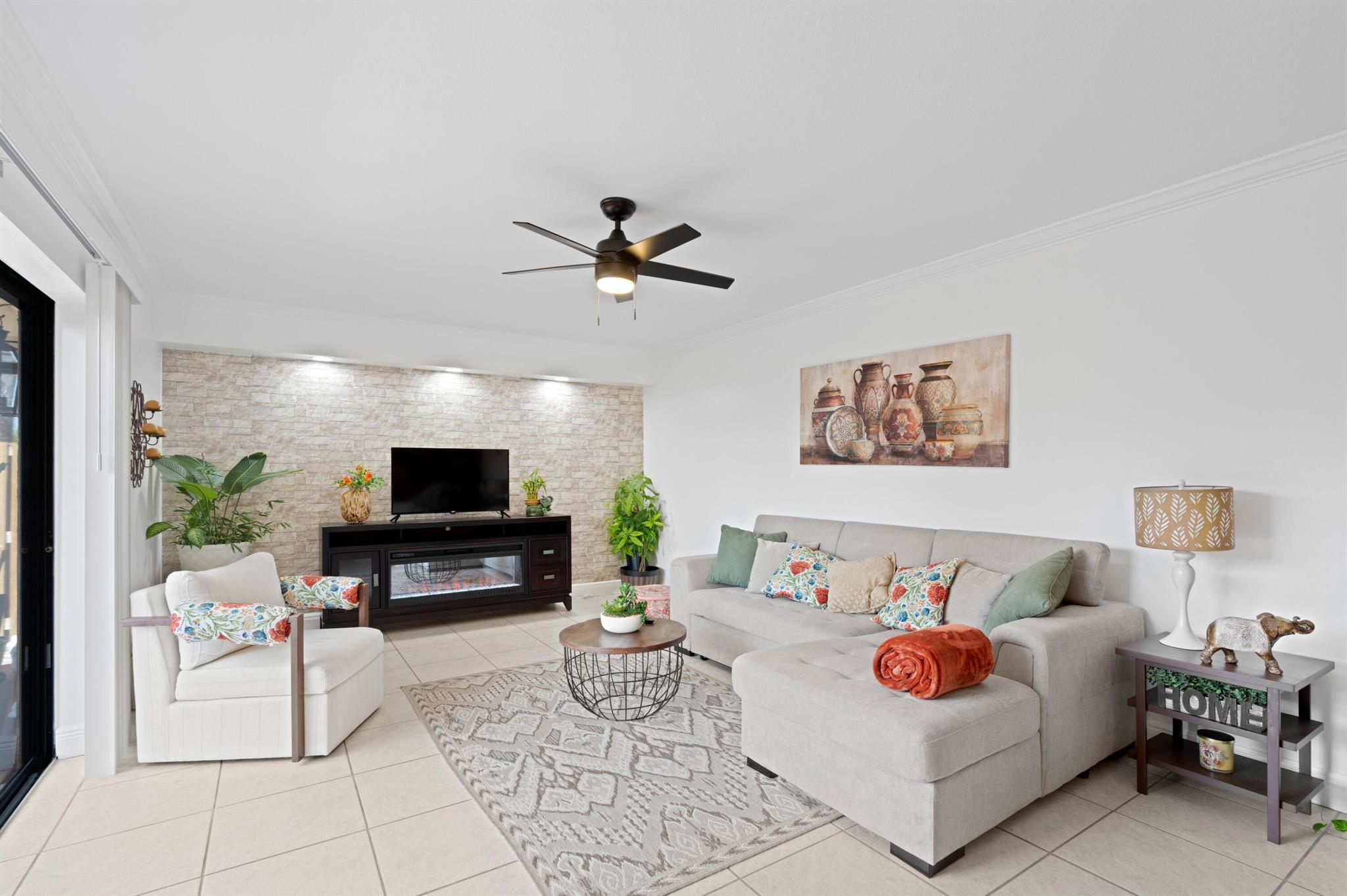 VILLAGE OF SANDALWOOD LAK - Residential Lease